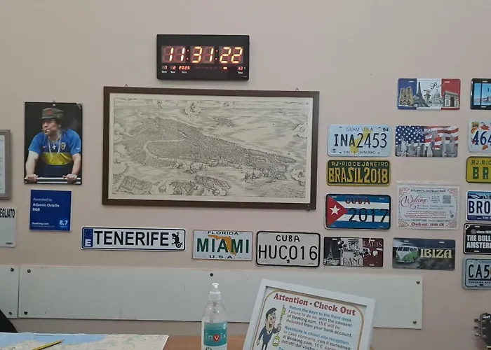 Atlantic ホステル ナポリ